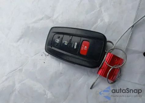 2020 Toyota Camry Le z USA, uszkodzony, nr VIN 4T1C31AK4LU518924